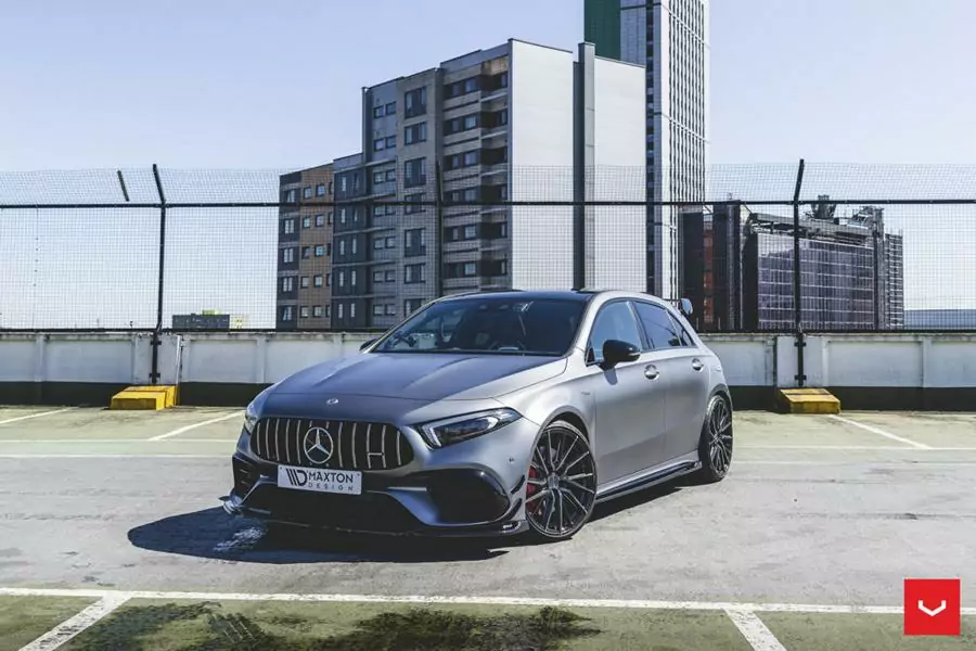 Maxton Design za Mercedes-AMG A45 S (W177)