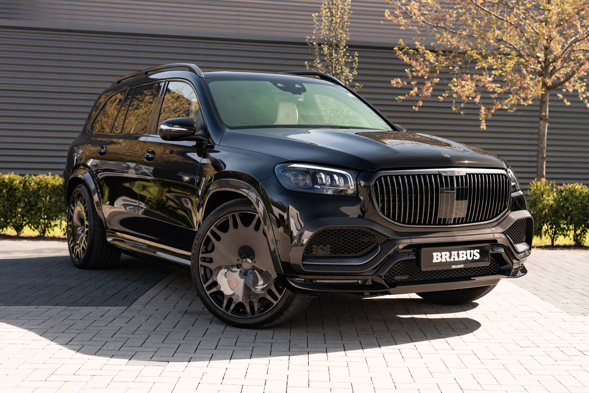 BRABUS 900 – ZASNOVAN NA MERCEDES-MAYBACH GLS 600